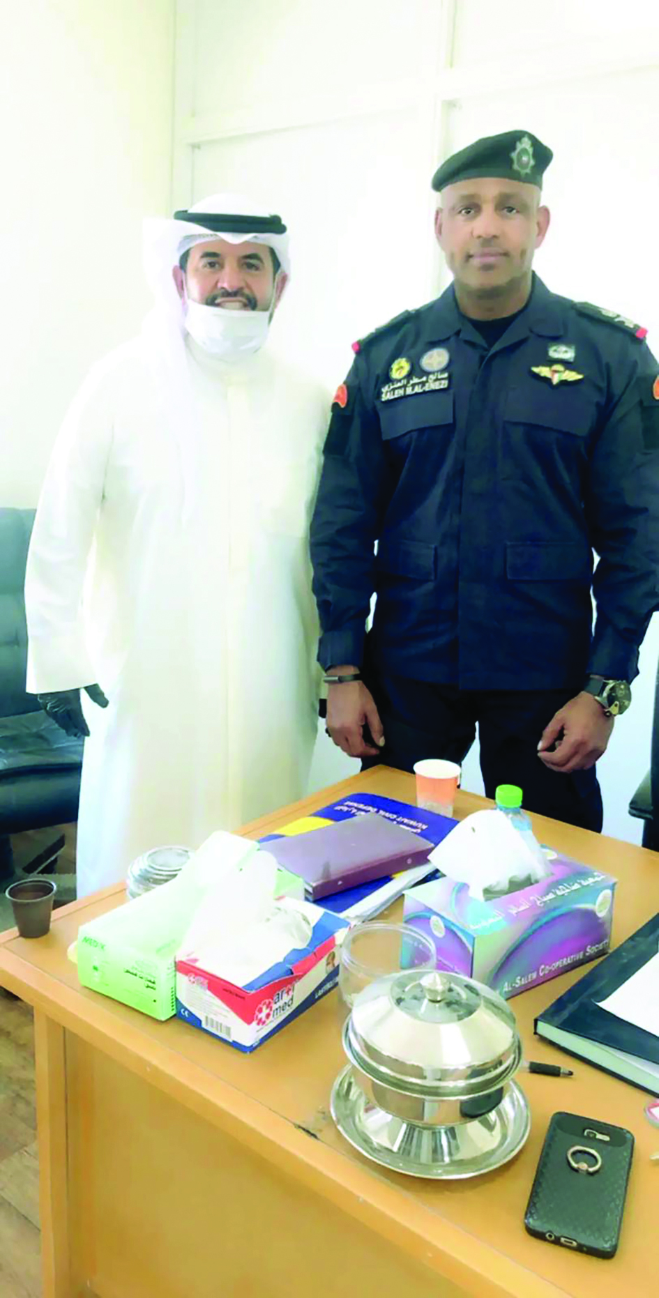 دعيج الخليفة مع اللواء صالح مطر العنزي