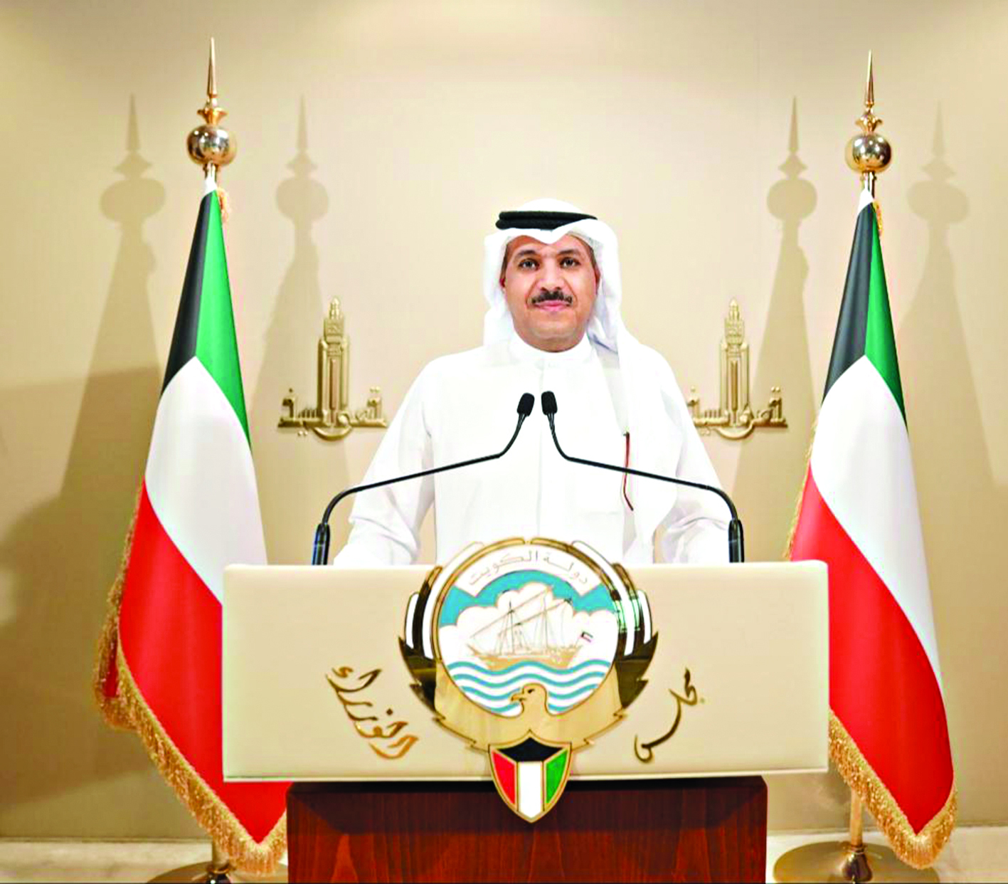 الهاشل متحدثاً في المؤتمر الصحافي