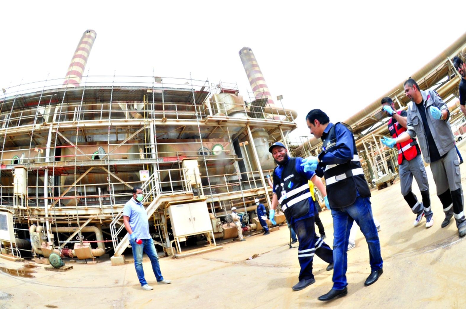 الفريج والعنزي يتابعان المهام