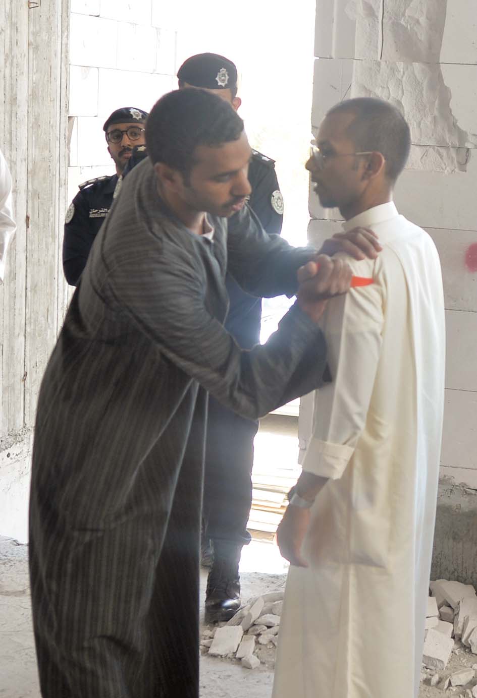 هكذا سدد للضحية طعنة في ذراعه