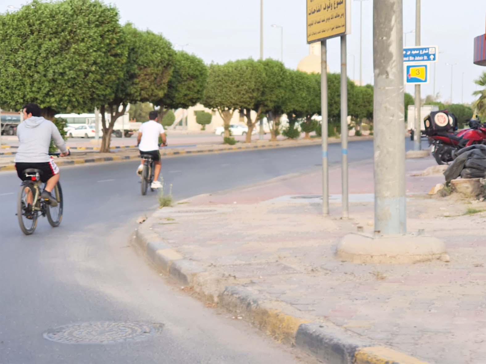 ركوب القواري... متعة للهروب من «كورونا»