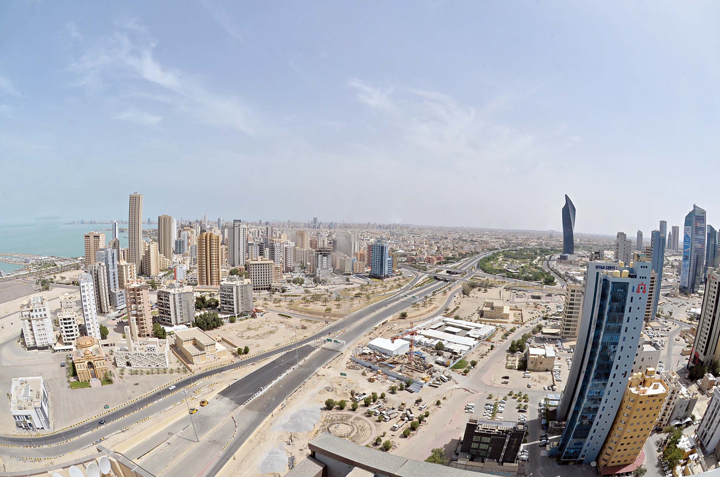 u0627u0644u0639u0627u0635u0645u0629 u0643u0645u0627 u0628u062fu062a u0641u064a u0623u0648u0644 u0623u064au0627u0645 u0627u0644u062du0638u0631 u0627u0644u0643u0644u064at (u062au0635u0648u064au0631 u0623u0633u0639u062f u0639u0628u062fu0627u0644u0644u0647)