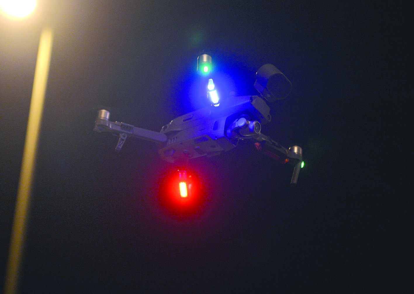 طائرة مسيرة في مسرح الحدث