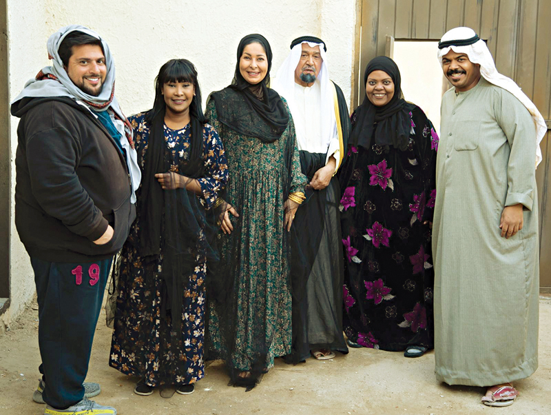 جاسم النبهان وحمد النوري مع نجوم المسلسل