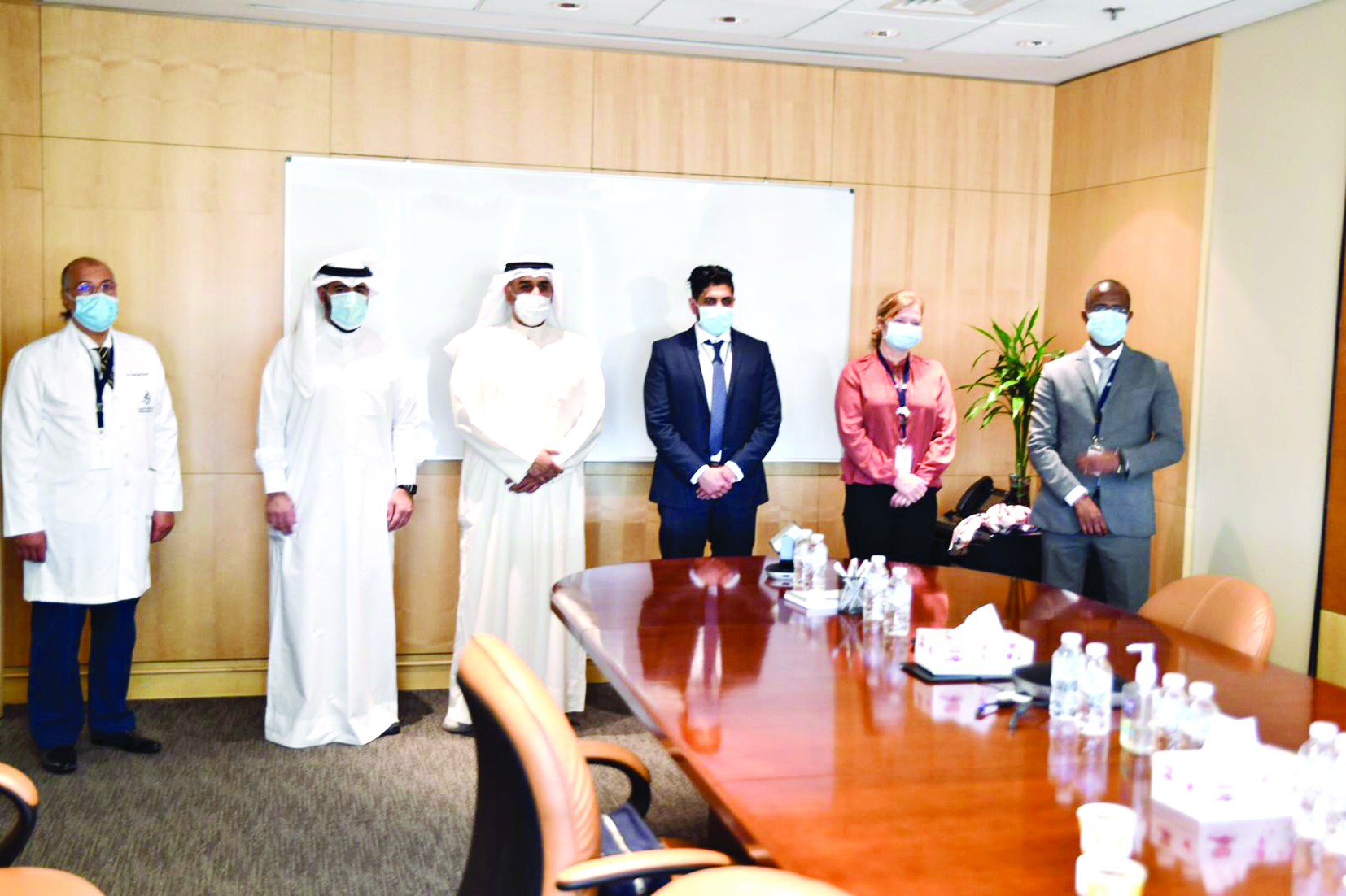 u0645u0633u0624u0648u0644u0648 u0627u0644u0648u0632u0627u0631u0629 u0648u0627u0644u0645u0633u062au0634u0641u0649 u0644u062fu0649 u062au0633u0644u0645 u0627u0644u0645u0628u0646u0649