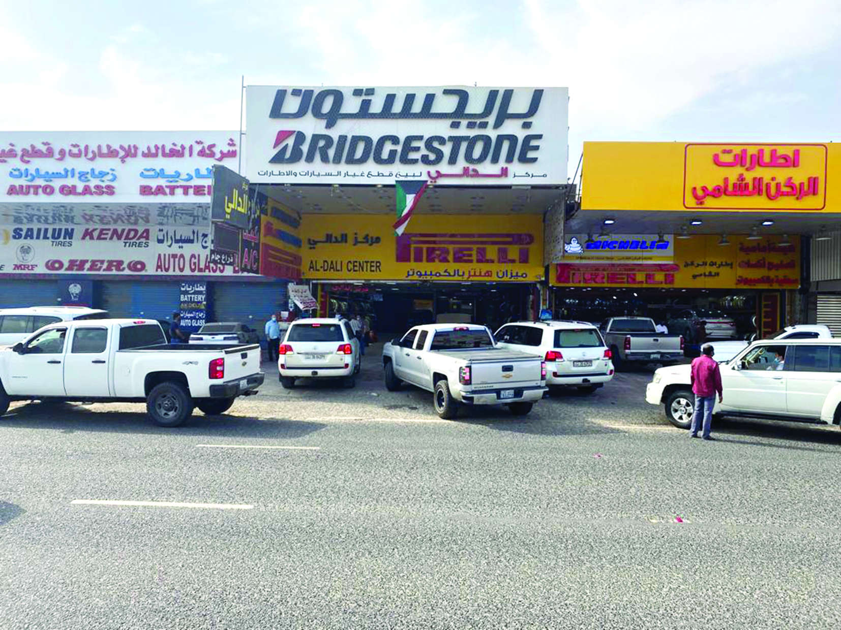 محلات الشويخ الصناعية فتحت من جديد