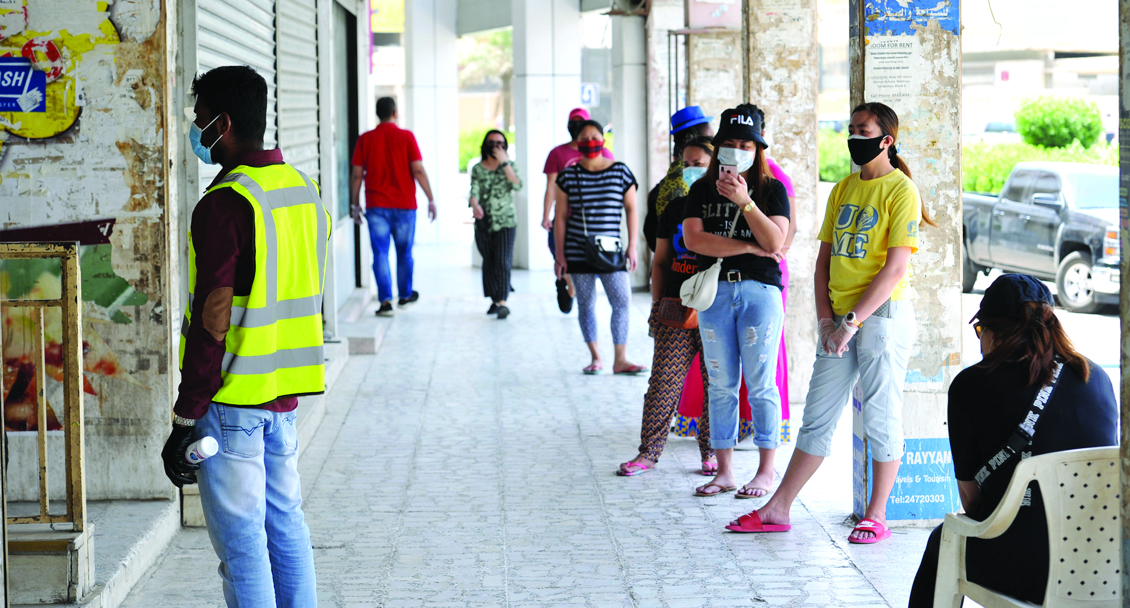 تباعد اجتماعي في السوق