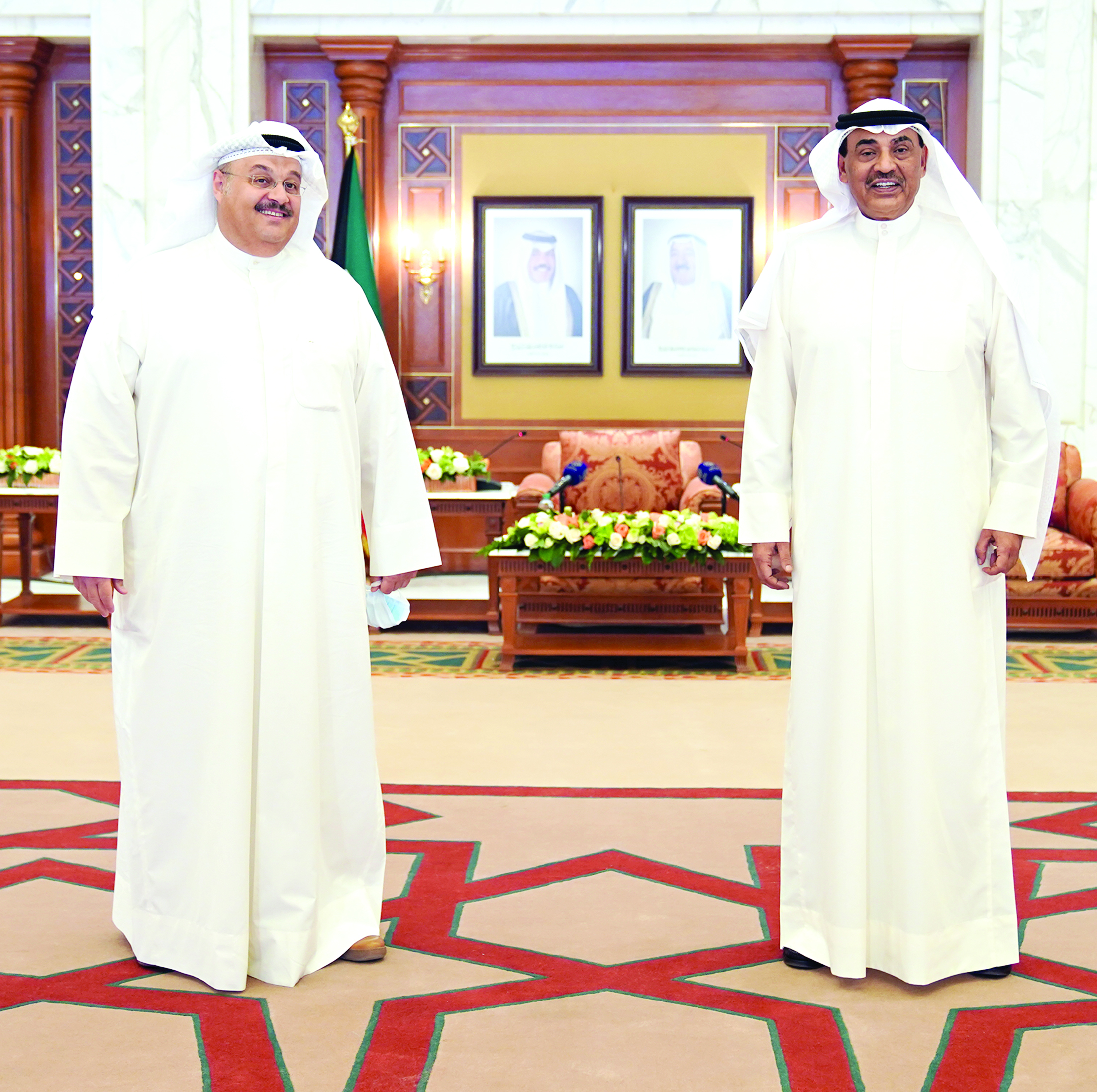 رئيس الوزراء الشيخ صباح الخالد ورئيس التحرير وليد الجاسم