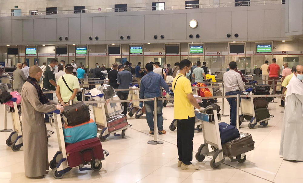 كثافة أمام الوزن