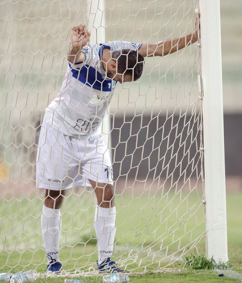 u0639u0648u062fu0629 u0642u0631u064au0628u0629... u0628u0639u062f u0637u0648u0644 u0627u0646u062au0638u0627u0631u061f      t      (u0627u0644u0623u0632u0631u0642 u062fu0648u062a u0643u0648u0645)