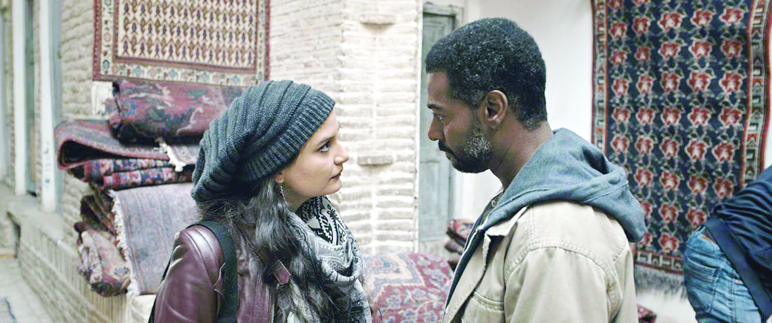 مشهد من «إن بارادوكس»