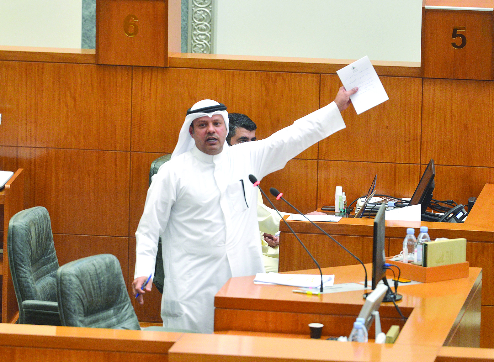  مرافعة النائب