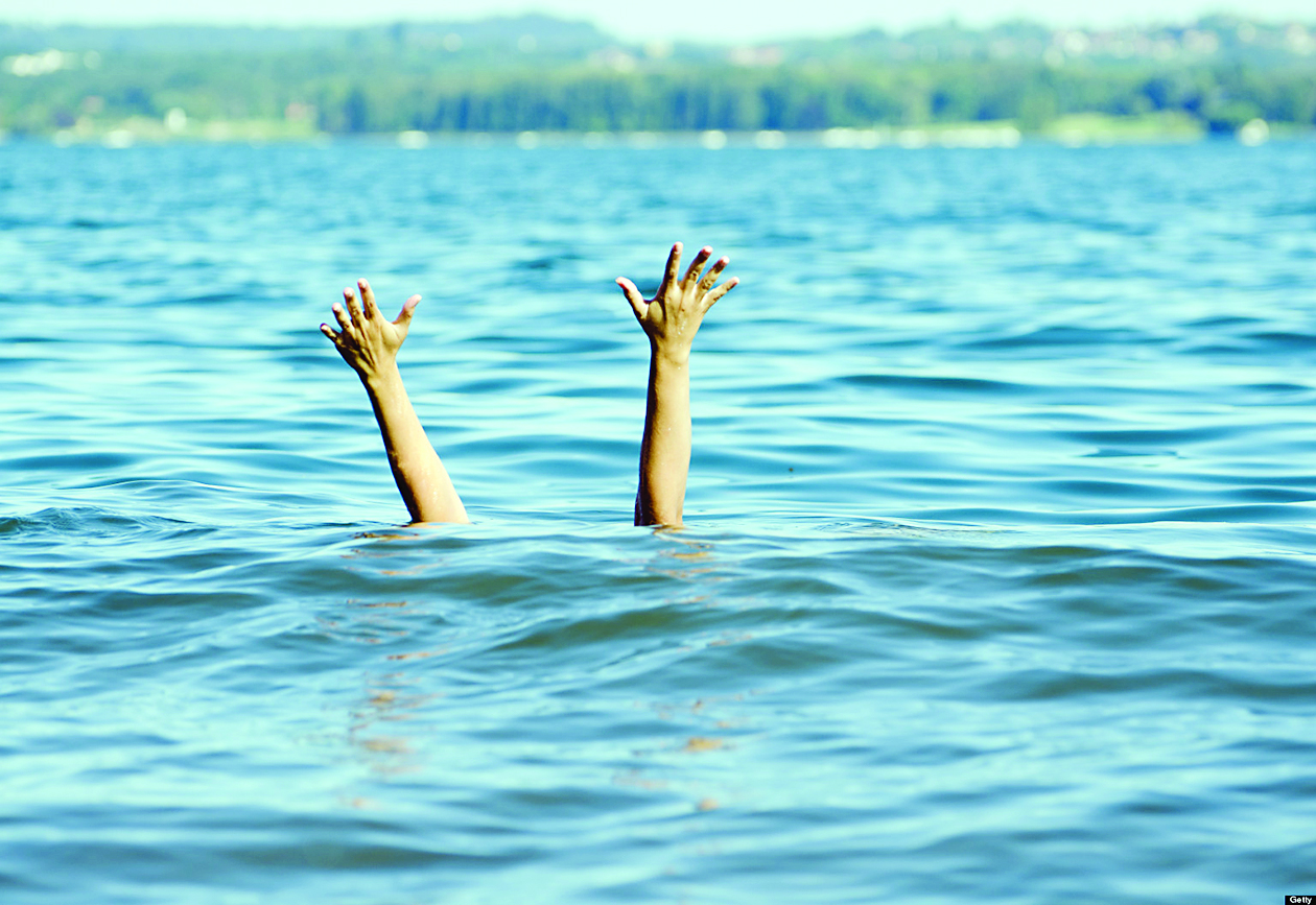 تحذيرات من خطورة التيارات المائية 