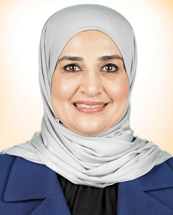 مريم العقيل 