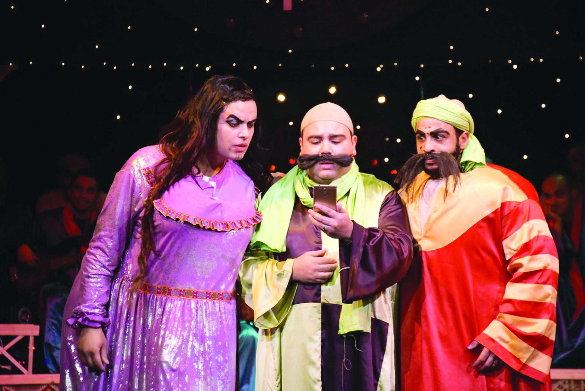 u0645u0634u0647u062f u0645u0646 u00abu0627u0644u0633u064au0631u0629 u0627u0644u0647u0644u0627u0645u064au0629u00bb