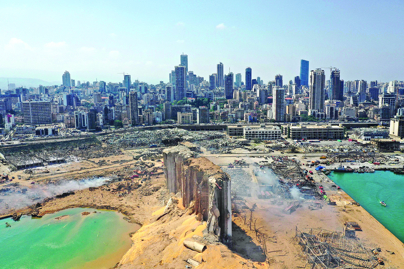 u0623u0636u0631u0627u0631 u0641u0627u062fu062du0629 u0641u064a u0645u064au0646u0627u0621 u0628u064au0631u0648u062at (u0623 u0641 u0628)