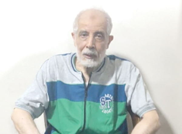 محمود عزت بعد اعتقاله 