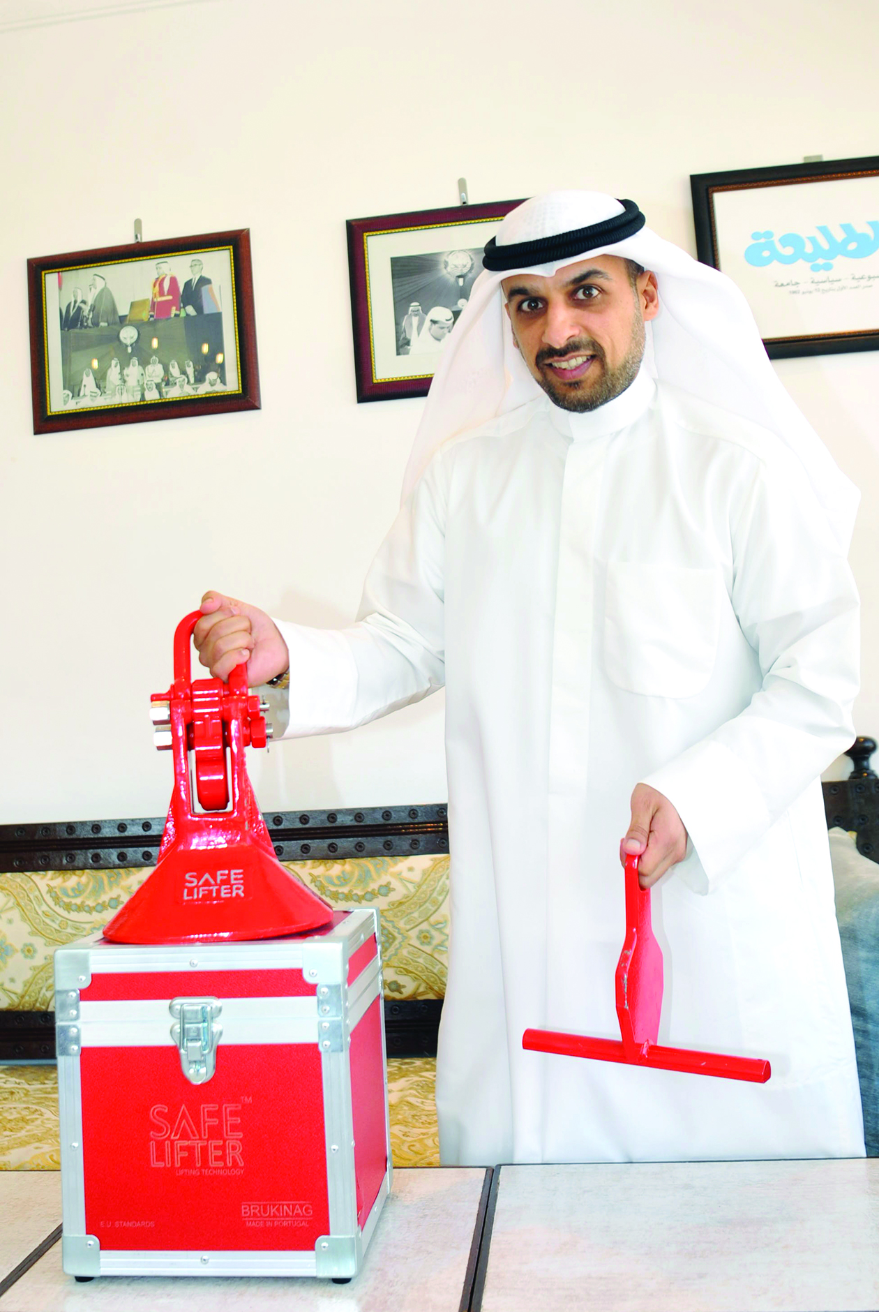 u0641u0647u062f u0627u0644u0628u0639u064au062cu0627u0646u064a u0623u0645u0627u0645 u062cu0647u0627u0632u0647t (u062au0635u0648u064au0631 u0646u0627u064au0641 u0627u0644u0639u0642u0644u0629)