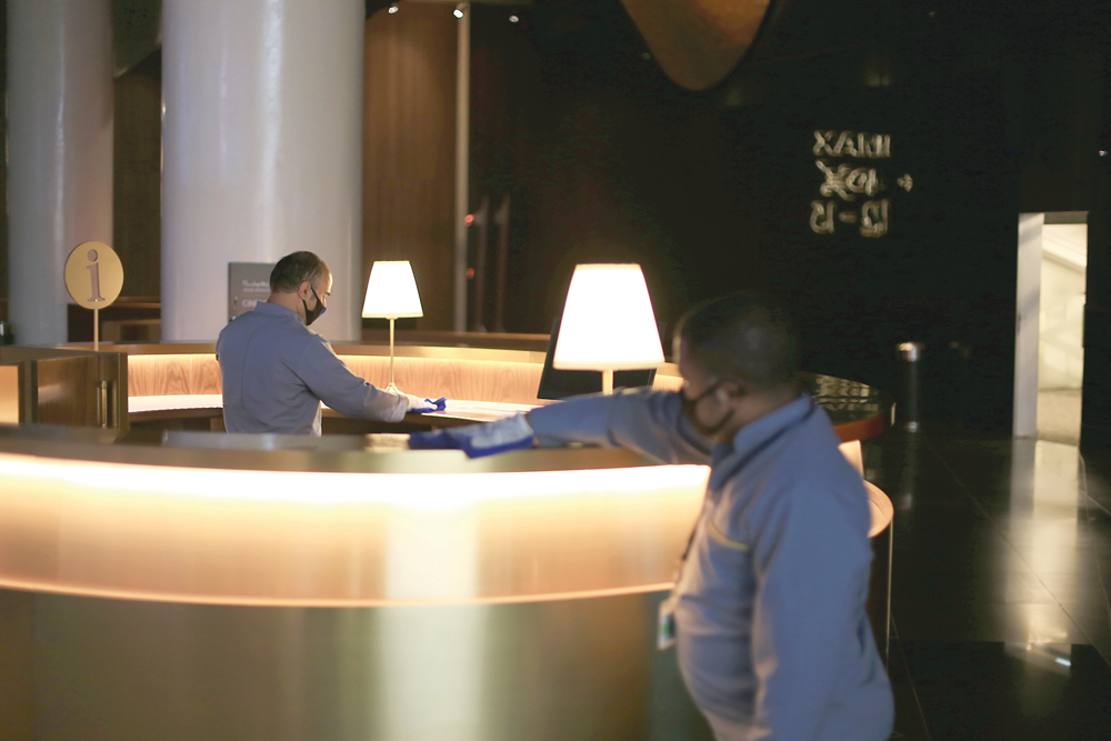  استعدادات لاستقبال الرواد