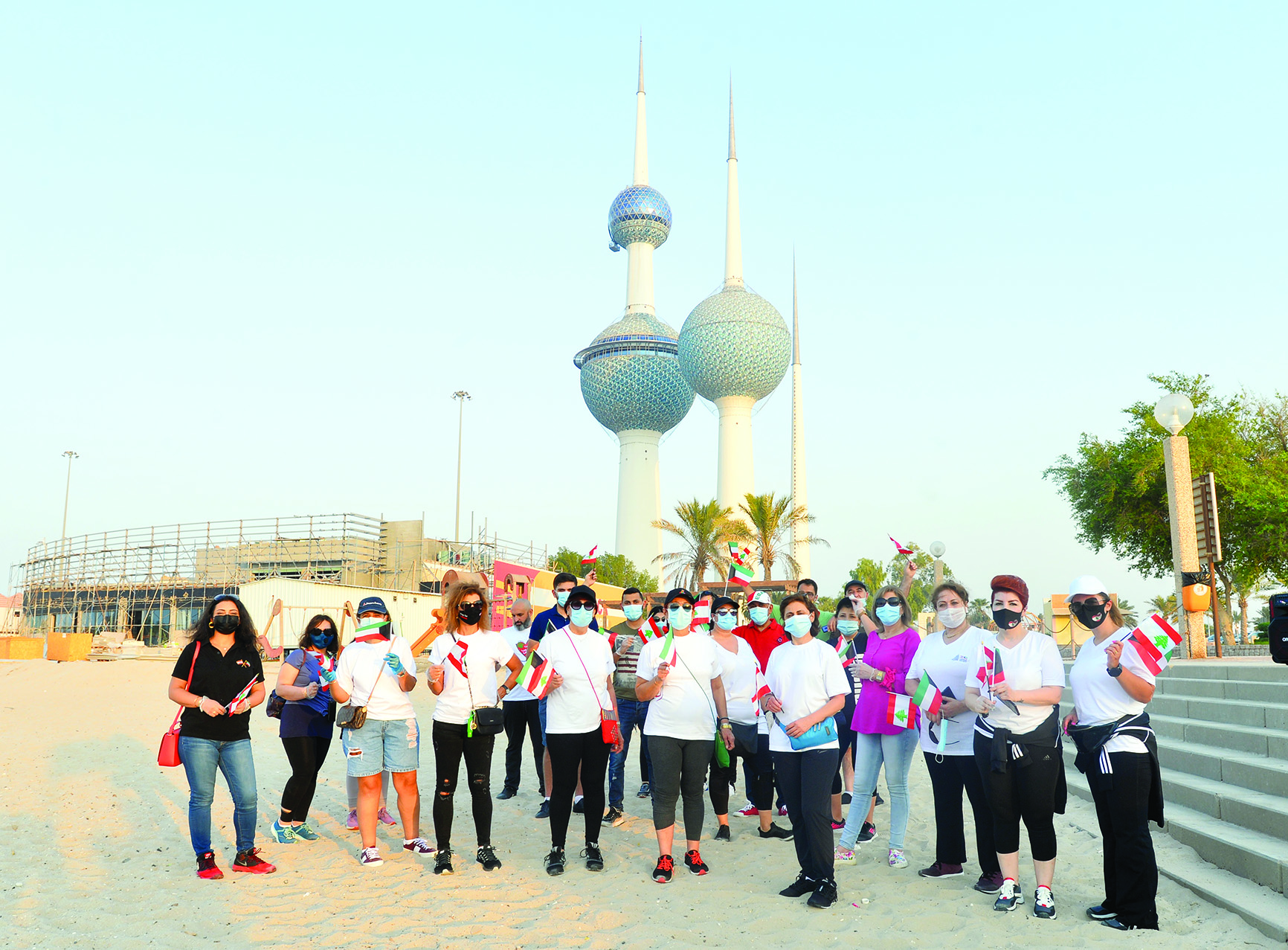 u0635u0648u0631u0629 u062cu0645u0627u0639u064au0629 u0644u0644u0645u0634u0627u0631u0643u0627u062a u0641u064a u0627u0644u062du0645u0644u0629 t    (u062au0635u0648u064au0631 u0623u0633u0639u062f u0639u0628u062fu0627u0644u0644u0647)