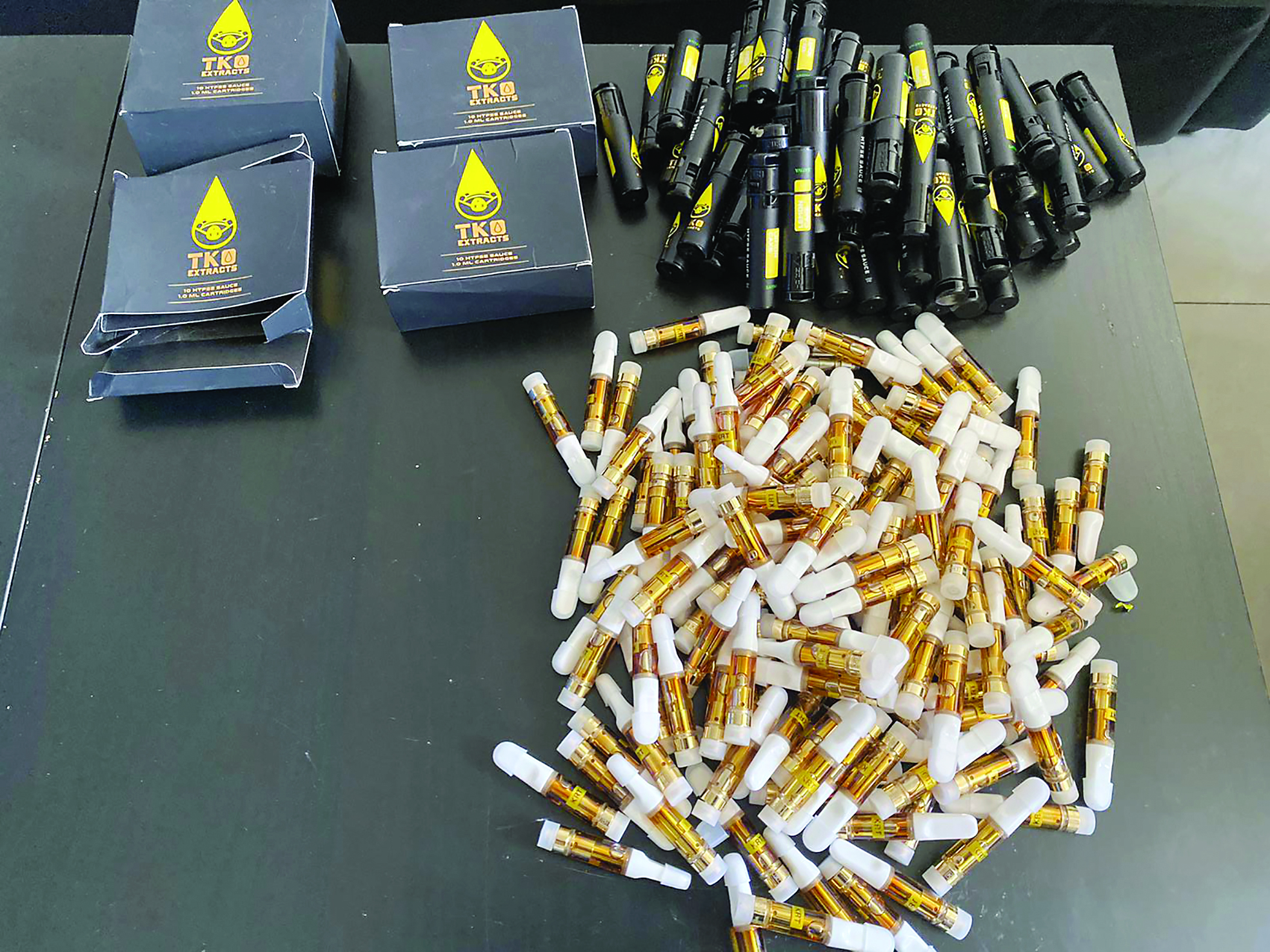 ... وأمبولات زيوت الماريجوانا