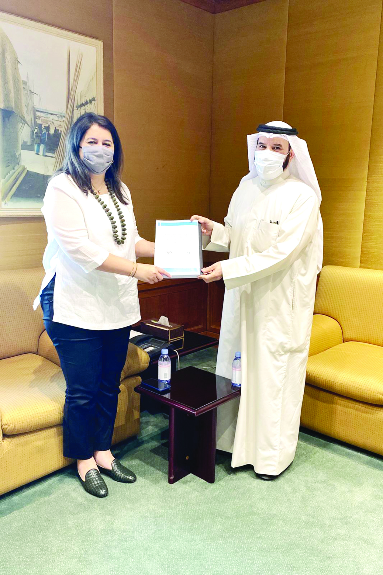 u0627u0644u0641u0627u0631u0633 u0645u062au0633u0644u0645u0629u064b u0627u0644u062au0642u0631u064au0631