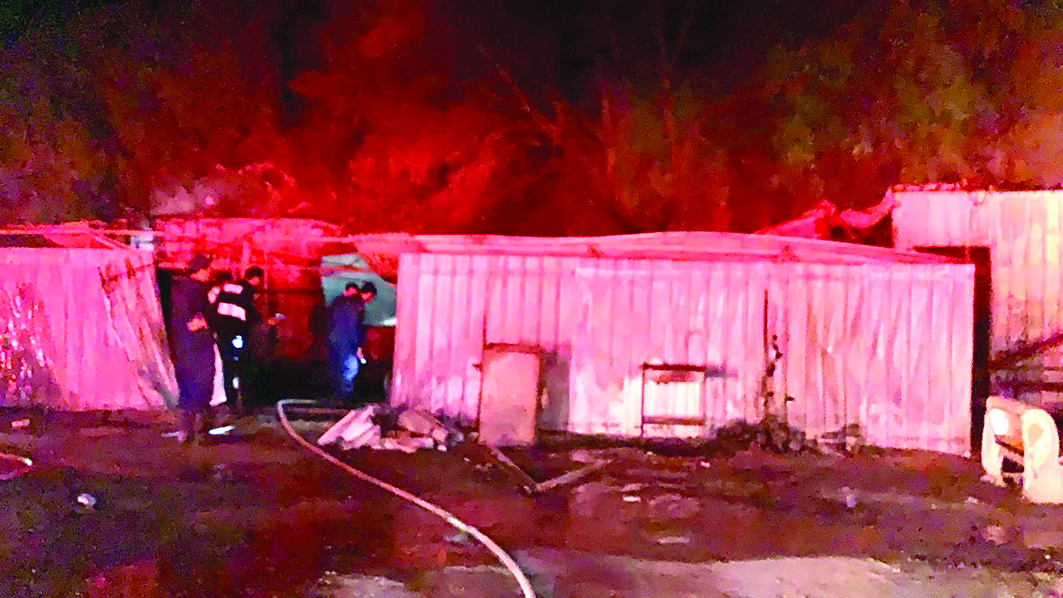 u0625u0637u0641u0627u0626u064au0648u0646 u064au0643u0627u0641u062du0648u0646 u0627u0644u062du0631u064au0642