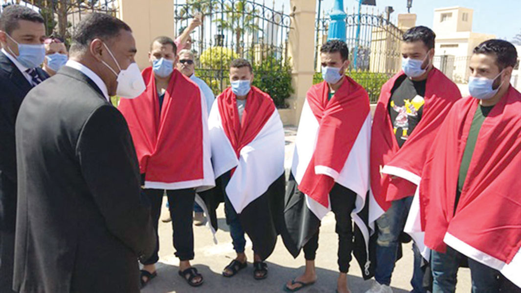 u0645u062du0627u0641u0638 u0645u0631u0633u0649 u0645u0637u0631u0648u062d u0627u0644u0644u0648u0627u0621 u062eu0627u0644u062f u0634u0639u064au0628 u064au0633u062au0642u0628u0644 u0627u0644u0645u0635u0631u064au064au0646 u0627u0644u0645u062du0631u0651u064eu0631u064au0646 u0628u0639u062f u0639u0648u062fu062au0647u0645 u0645u0646 u0644u064au0628u064au0627