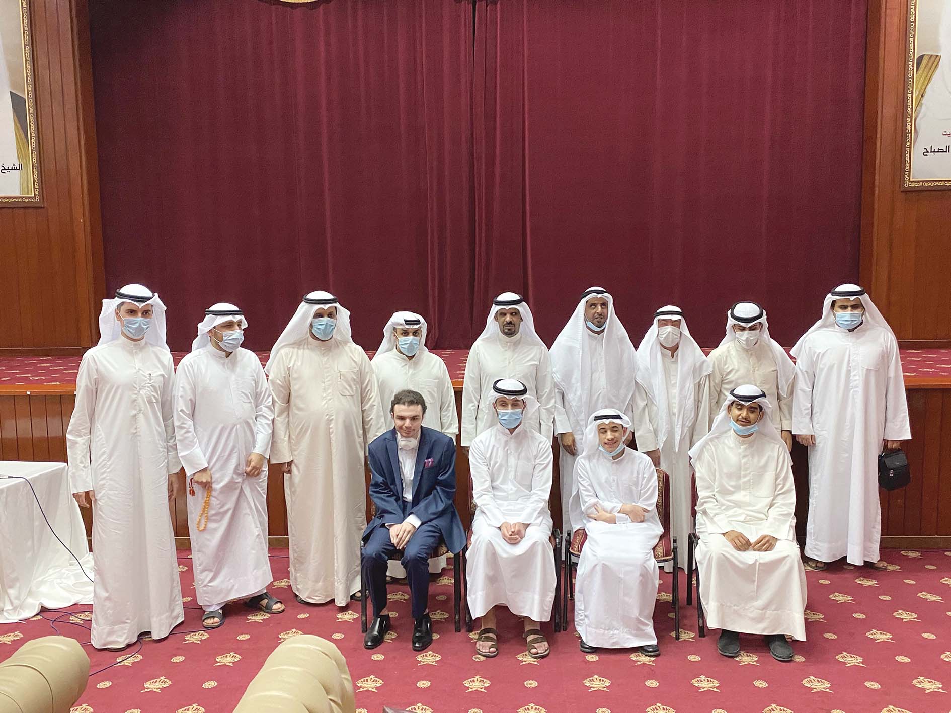 u0623u0639u0636u0627u0621 u0645u062cu0644u0633 u0627u0644u0625u062fu0627u0631u0629 u0645u0639 u0627u0644u0645u062au0641u0648u0642u064au0646t(u062au0635u0648u064au0631 u0633u0639u0648u062f u0633u0627u0644u0645)