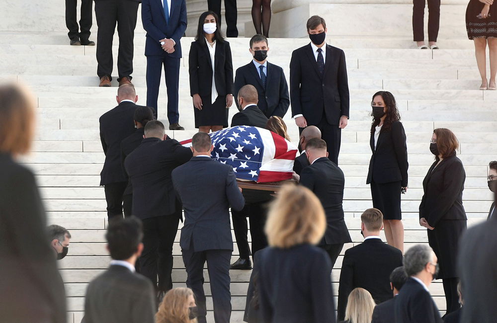 u0646u0639u0634 u0627u0644u0642u0627u0636u064au0629 u0627u0644u0631u0627u062du0644u0629 u063au064au0646u0633u0628u0648u0631u063a u062eu0644u0627u0644 u0646u0642u0644u0647 u0625u0644u0649 u0627u0644u0645u062du0643u0645u0629 u0627u0644u0639u0644u064au0627 u0641u064a u0648u0627u0634u0646u0637u0646 u0623u0645u0633t (u0623 u0641 u0628)