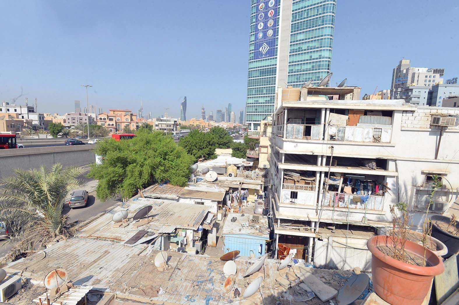 «البلدية» تسعى لإزالة الأبنية القديمة المشوهة للمنظر الحضاري للبلاد