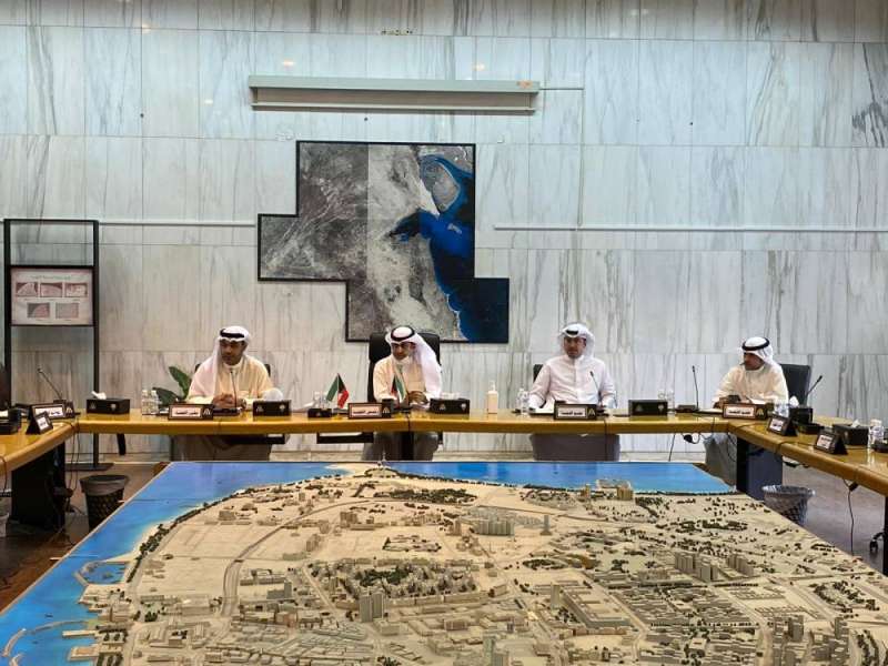 جانب من اجتماع اللجنة