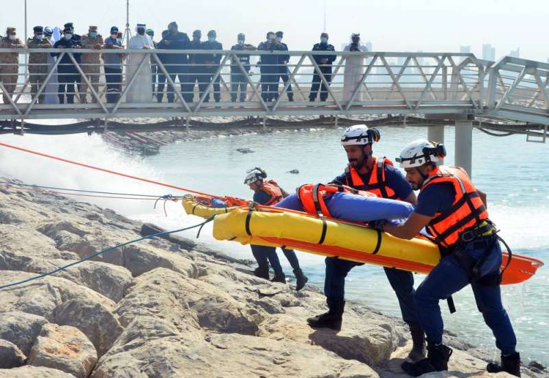  التدريب على إنقاذ غريق
