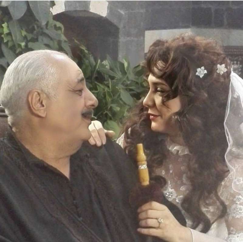 سولاف فواخرجي وأيمن زيدان 