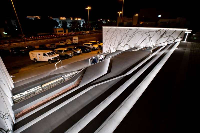 مشروع سلالم السيف ينتهي اليوم