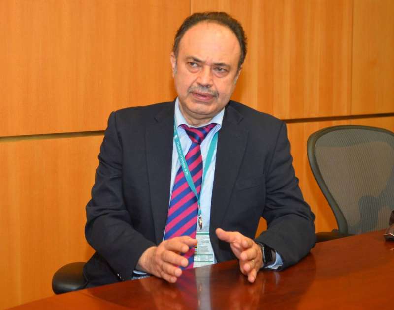 الدكتور طارق أحمد