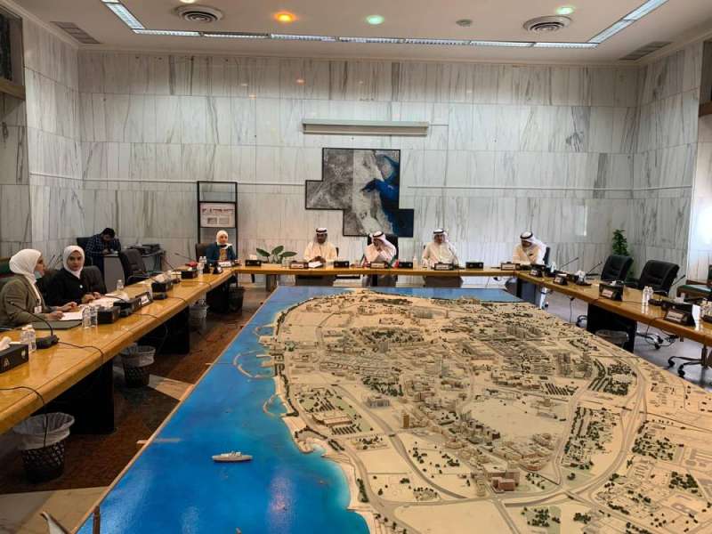 جانب من اجتماع اللجنة الفنية 