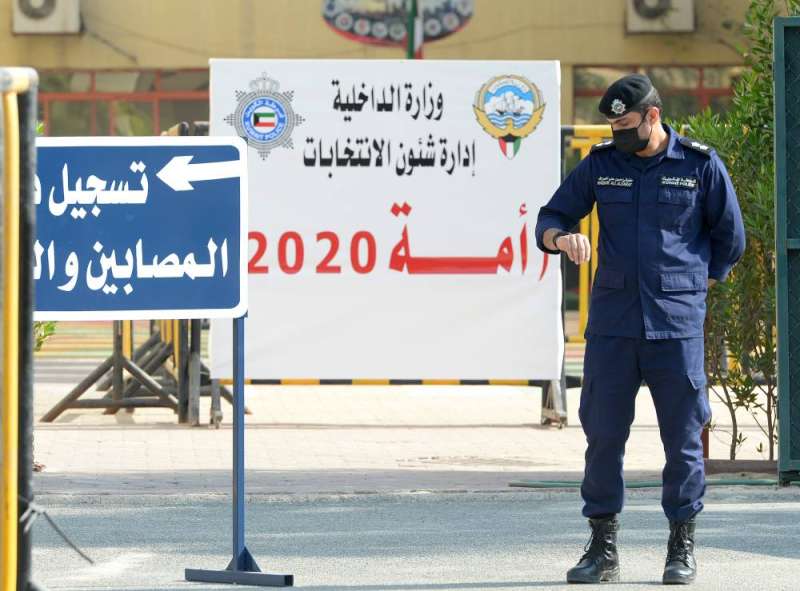 «كورونا» تسبب بإلغاء لقاءات المرشحين بمناصريهم مباشرة (تصوير أسعد عبدالله)