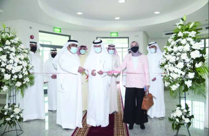 الحريص مفتتحاً والشهاب والعازمي مكتب البريد