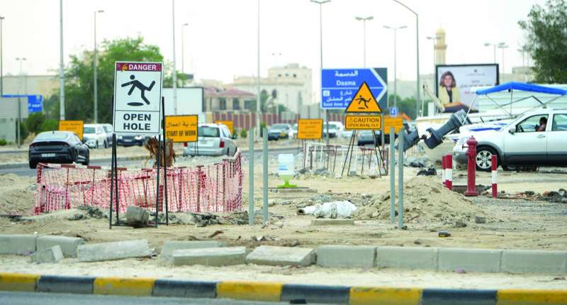 مطالبات بتسريع تنفيذ المشاريع          	     (تصوير أسعد عبدالله)