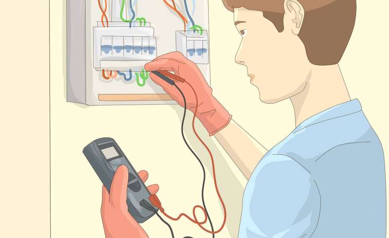 الكهربائي حاد عن مساره