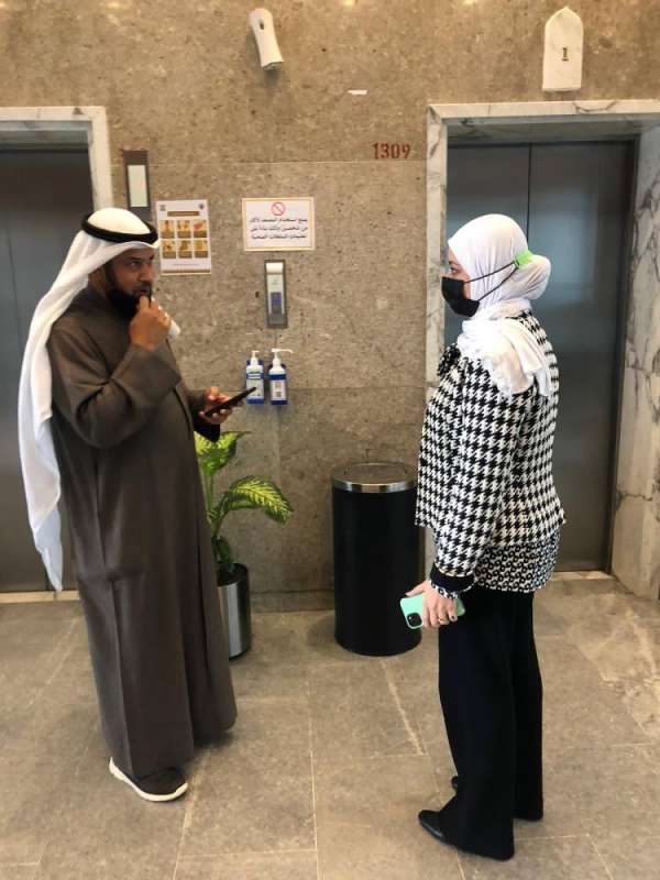 الرندي والبغلي عقب رفع جلسة اللجنة 