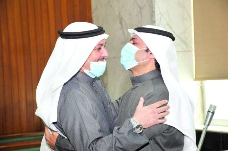 سلام بين العضوين فهيد المويزري وعلي بن ساير