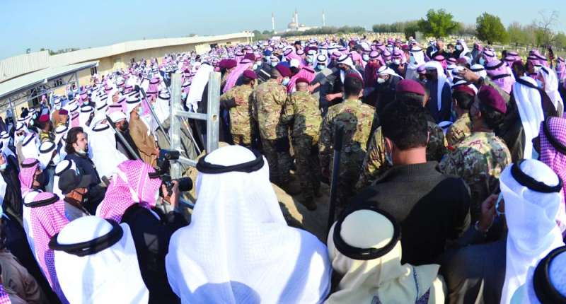 جانب من التشييع 