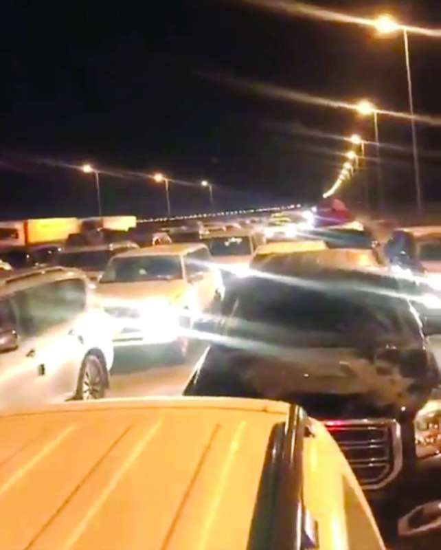 منفذ السالمي بين الكويت والسعودية ليل الاثنين - الثلاثاء