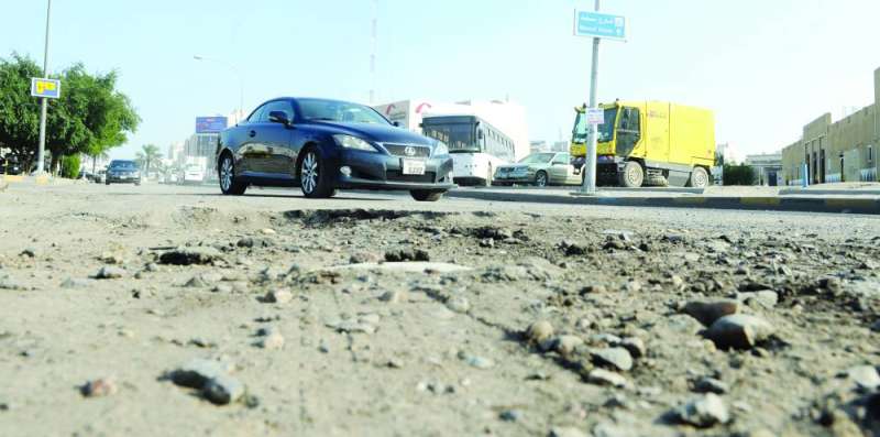 شوارع المنطقة لم تحظَ بصيانة منذ سنوات