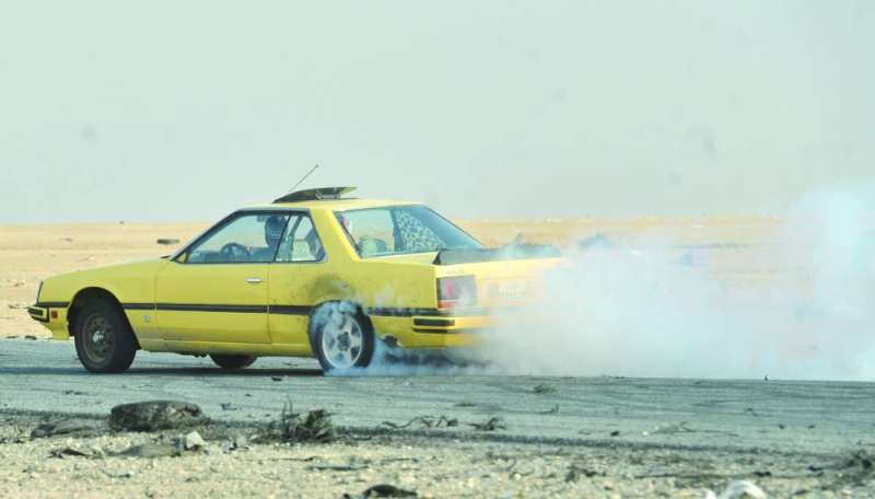 إتلاف الإطارات أحد أهداف المستعرض