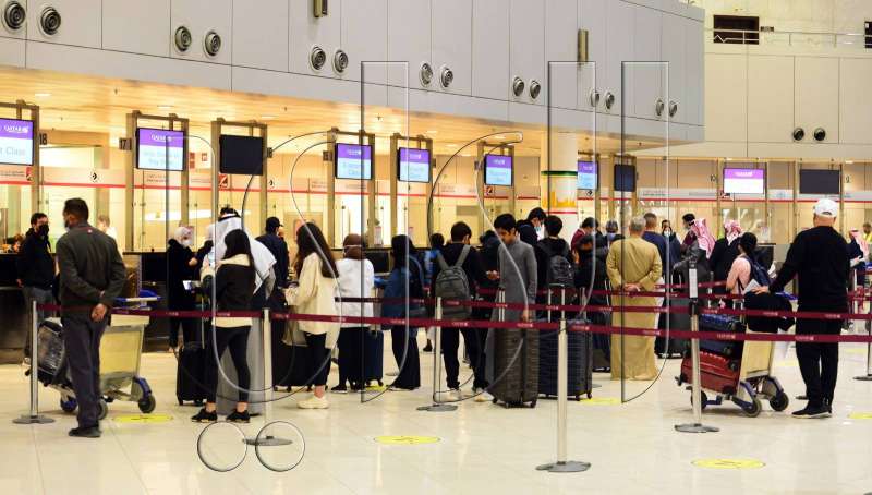 مطار الكويت يعود إلى العمل (تصوير أسعد عبدالله)