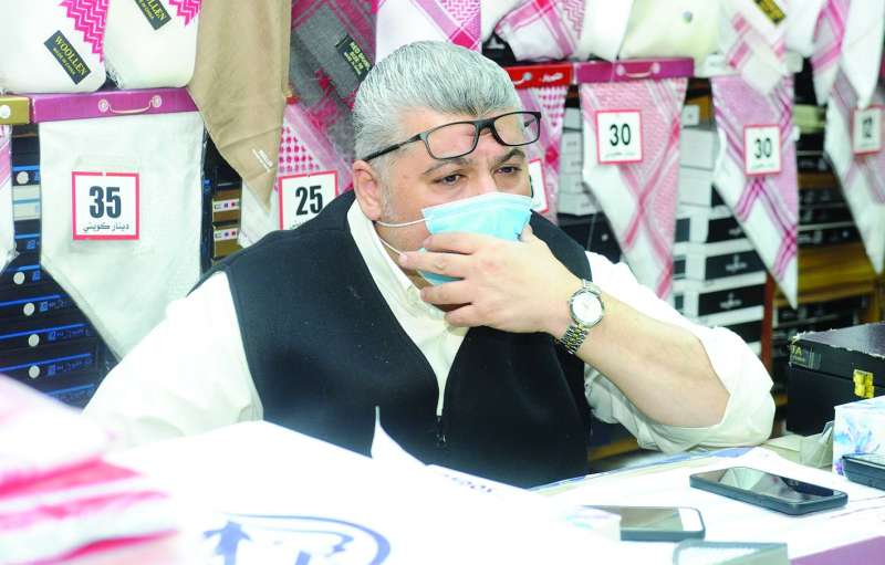 أبو سلطان السعيد متأثراً برحيل العم المسلم