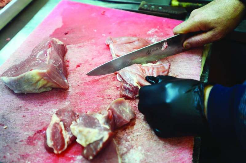 أيهما ألذّ المذبوح أم المزروع؟